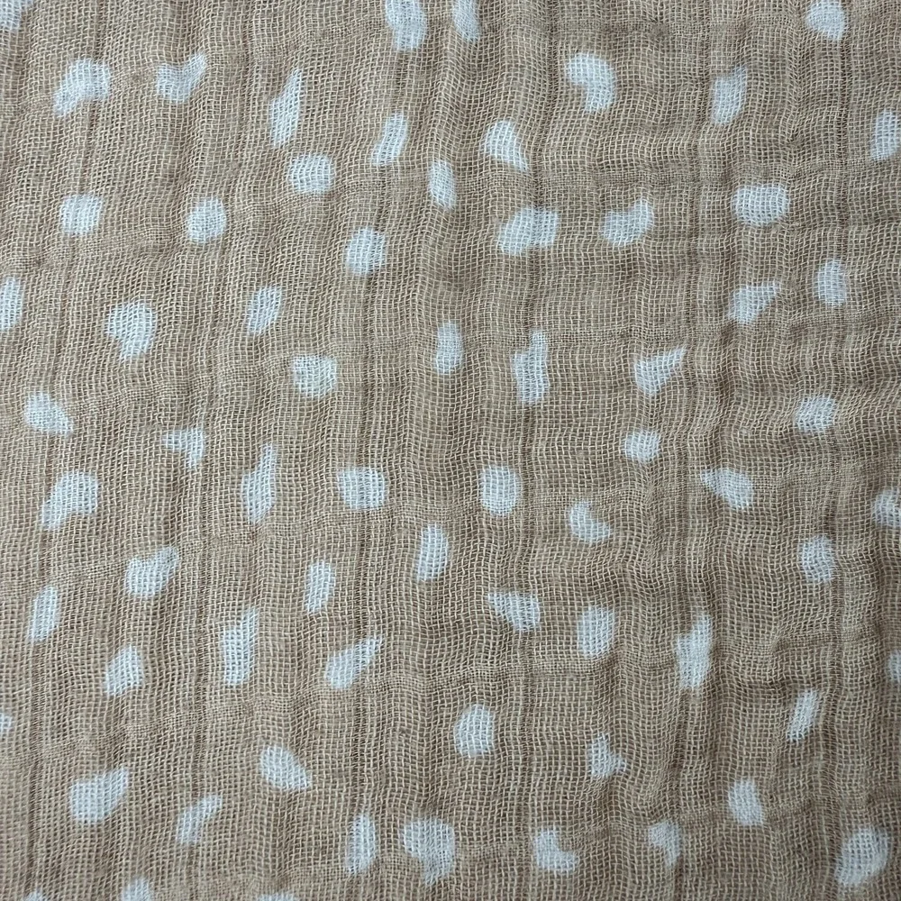 All4Ella Aussie Muslin Wrap Beige White‎ Dot Swaddle Lightweight 100% cotton